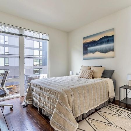 Close Downtown Modern Apartment - Pet Friendly, Wifi, Rooftop Views 西雅图 外观 照片